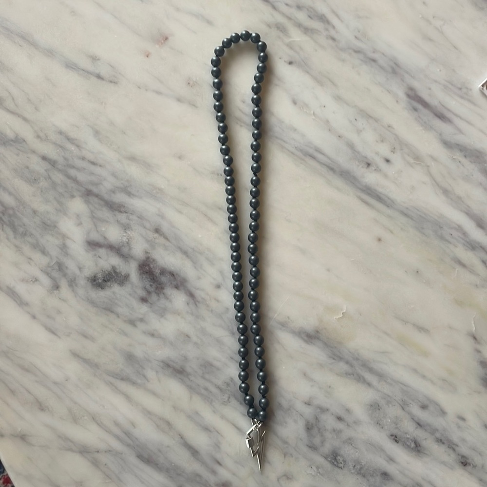 Hematite strand necklace